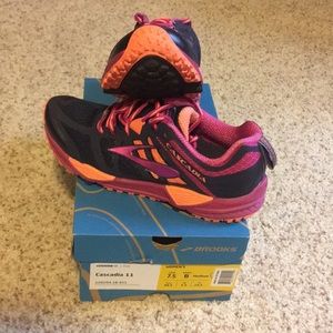 Brooks Cascadia 11
